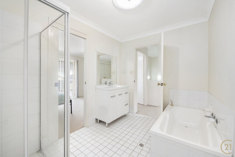 Photo - 2/7-8 Jennie Cox Close, Erina NSW 2250 - Image 6