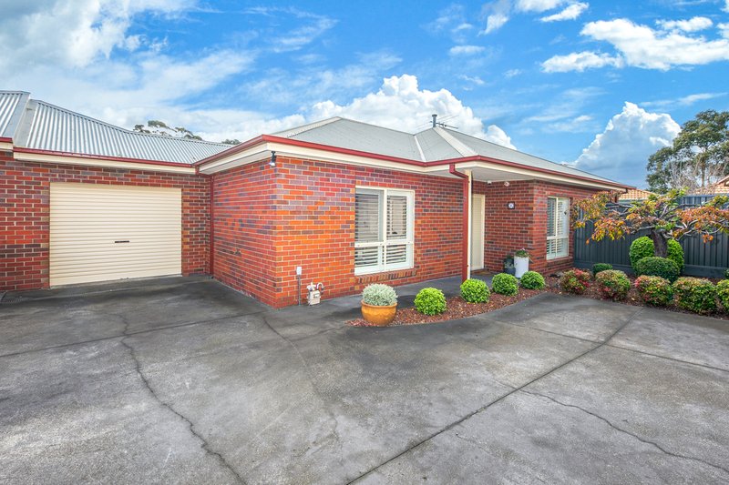 Photo - 2/7-9 Anderson Road, Sunbury VIC 3429 - Image 1