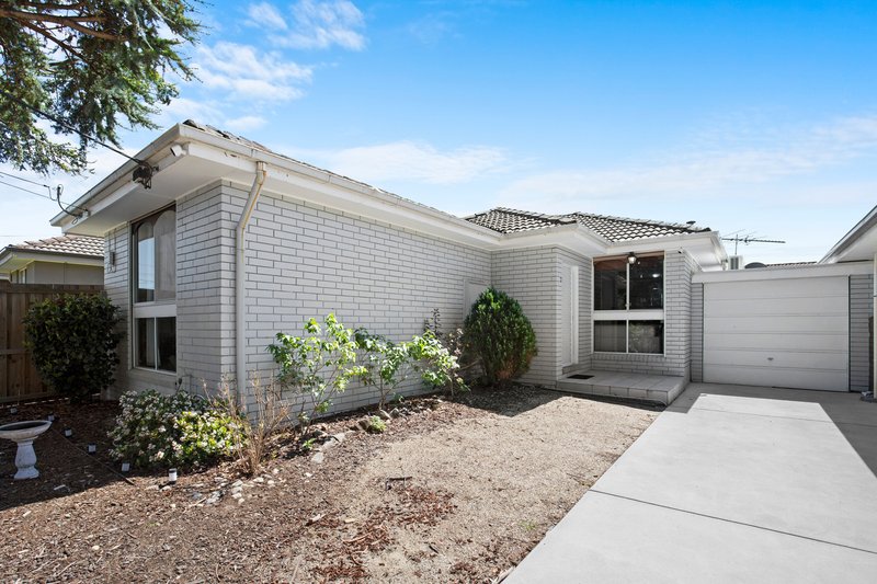 2/7-9 Kayden Street, Cheltenham VIC 3192