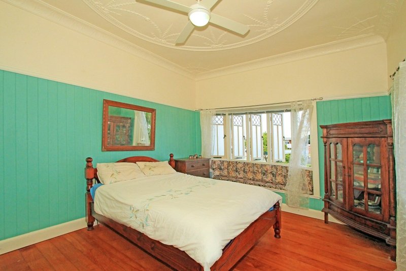 Photo - 27 Agnes Street, The Range QLD 4700 - Image 10