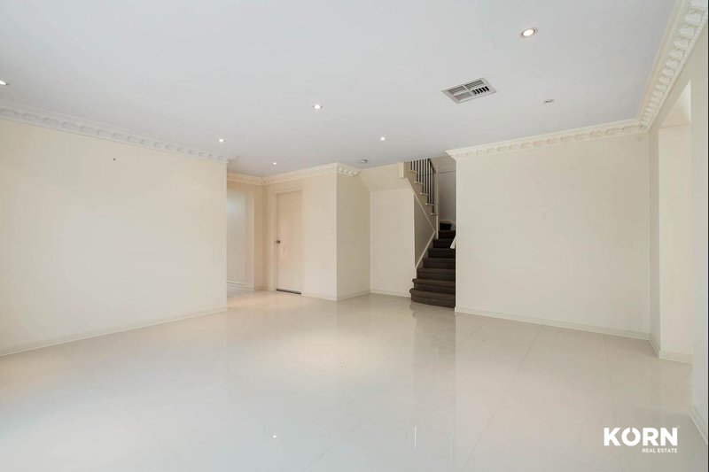 Photo - 27 Alan Avenue, Campbelltown SA 5074 - Image 12