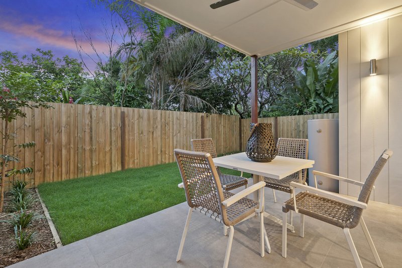 Photo - 2/7 Albert Street, Annerley QLD 4103 - Image 14