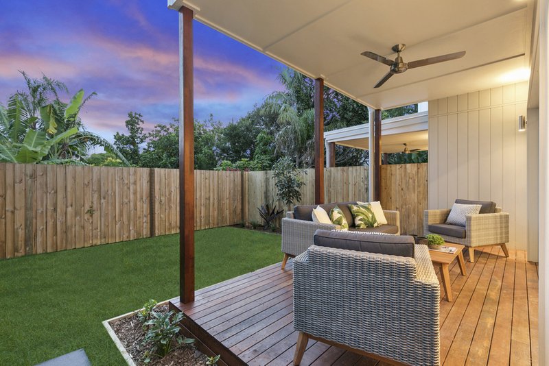 Photo - 2/7 Albert Street, Annerley QLD 4103 - Image 17