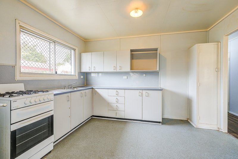 Photo - 27 Albert Street, Logan Central QLD 4114 - Image 4