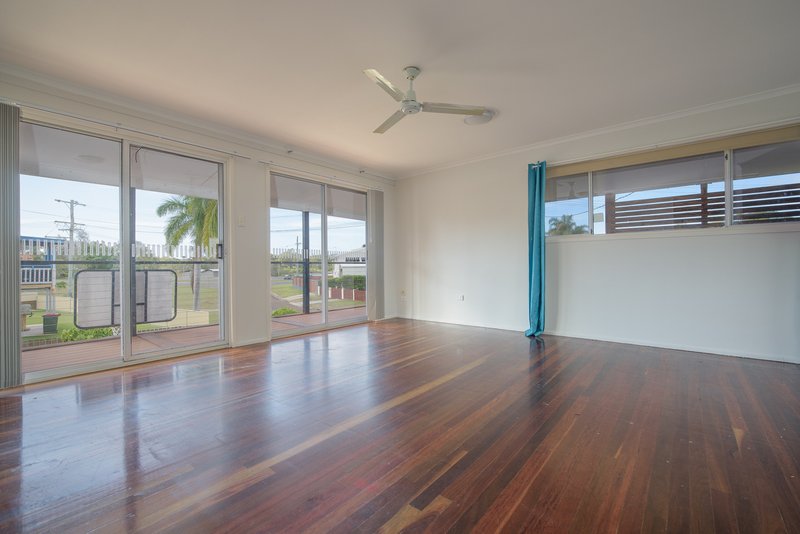 Photo - 27 Alexander Street, Boyne Island QLD 4680 - Image 12