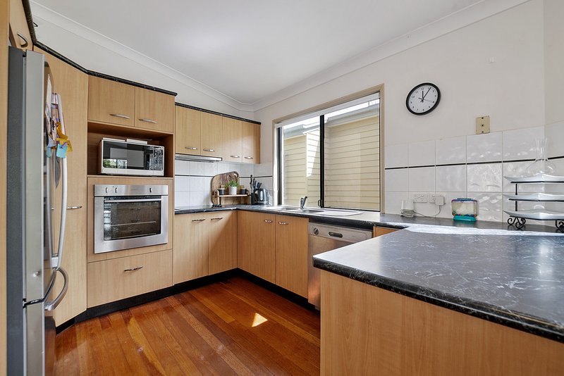 Photo - 27 Alice Street, Wellington Point QLD 4160 - Image 4