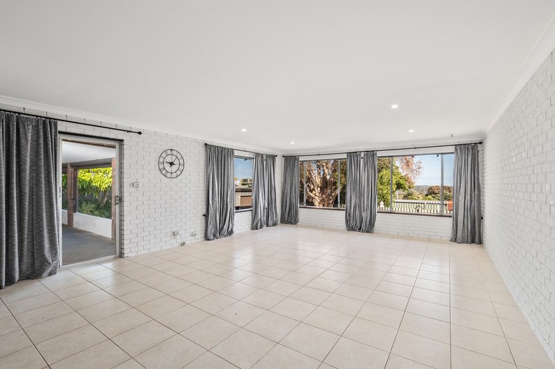 27 Aminya Avenue, Wanneroo WA 6065