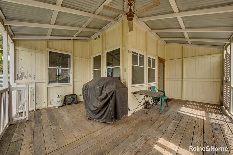 Photo - 27 Ann Street, South Gladstone QLD 4680 - Image 13