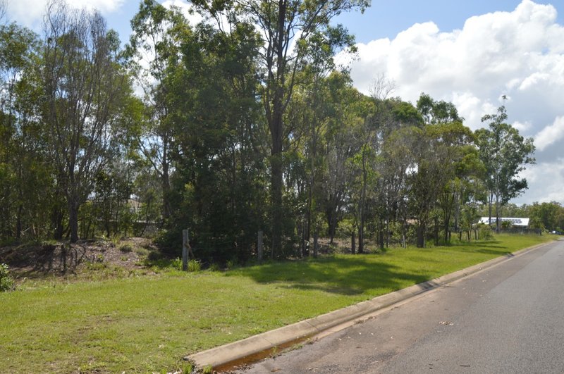 Photo - 27 Annie Street, Howard QLD 4659 - Image 1