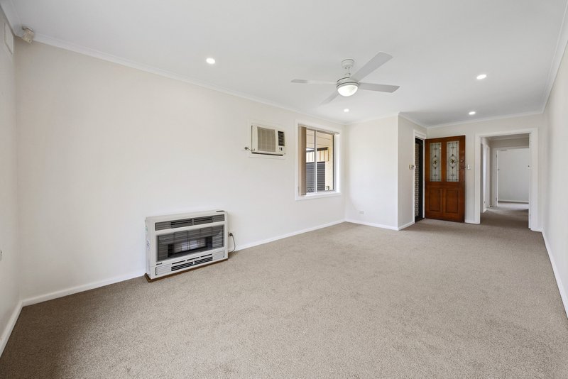 Photo - 27 Ansbert Street, Christie Downs SA 5164 - Image 6