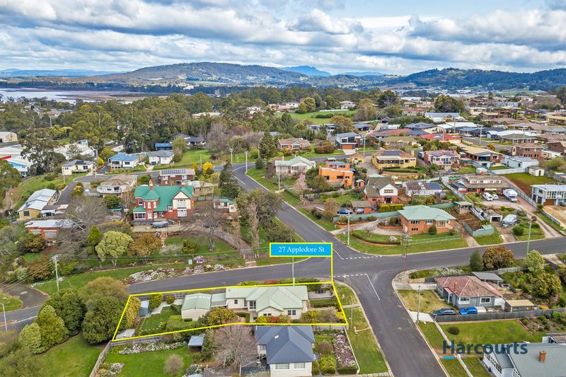 Photo - 27 Appledore Street, Miandetta TAS 7310 - Image 2