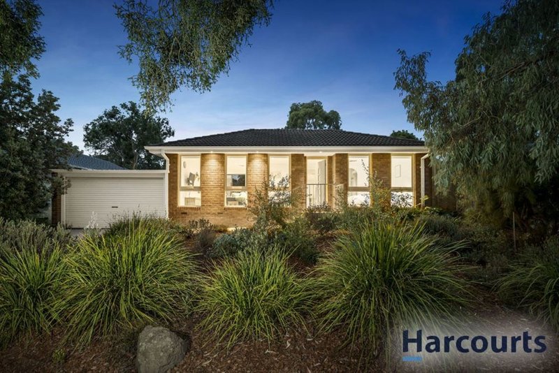 Photo - 27 Argyle Way, Wantirna South VIC 3152 - Image 8