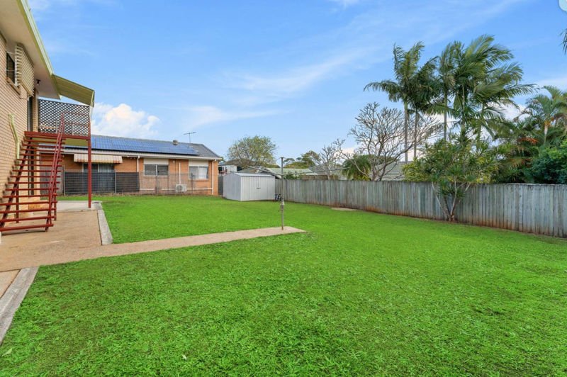 Photo - 27 Arkose Street, Eight Mile Plains QLD 4113 - Image 11