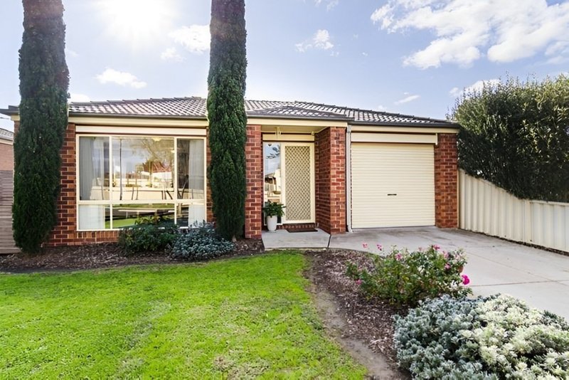 27 Arlington Way, Point Cook VIC 3030