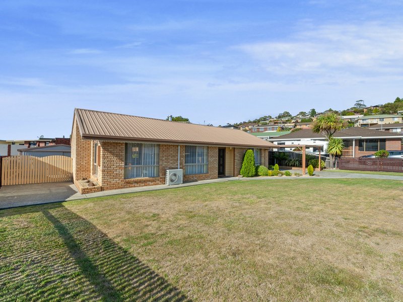 Photo - 27 Arncliffe Road, Austins Ferry TAS 7011 - Image 2