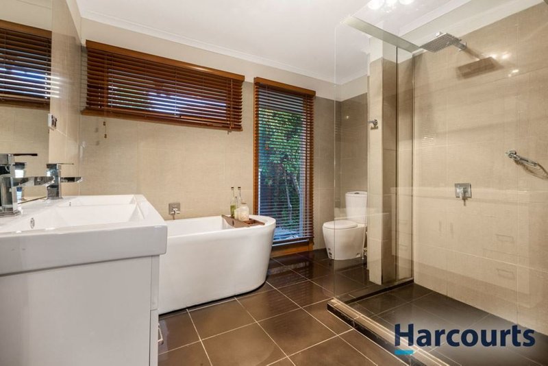 Photo - 27 Arnold Drive, Scoresby VIC 3179 - Image 7