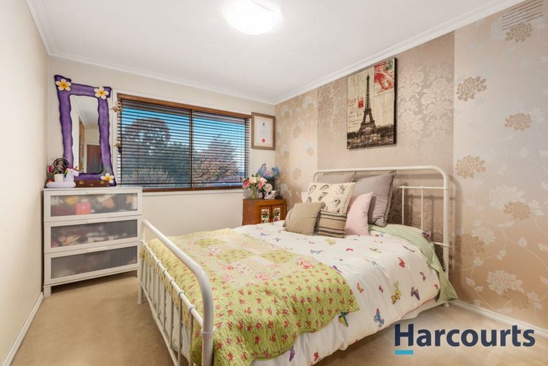 Photo - 27 Arnold Drive, Scoresby VIC 3179 - Image 8