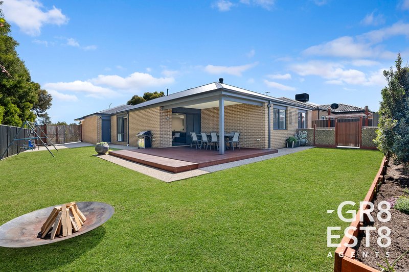 Photo - 27 Atlas Drive, Cranbourne West VIC 3977 - Image 17