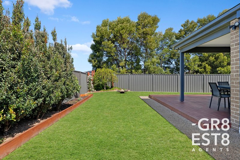 Photo - 27 Atlas Drive, Cranbourne West VIC 3977 - Image 18