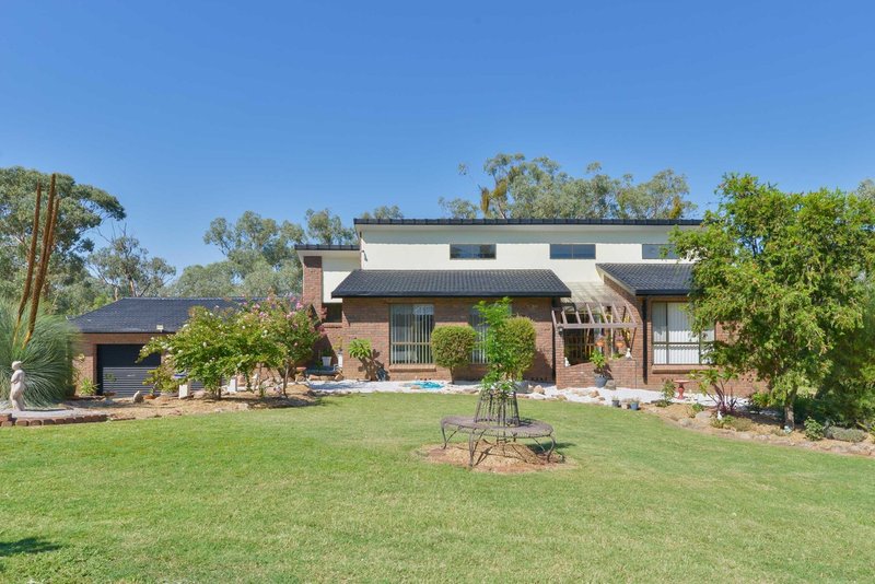 27 Austral Road, Tamworth NSW 2340