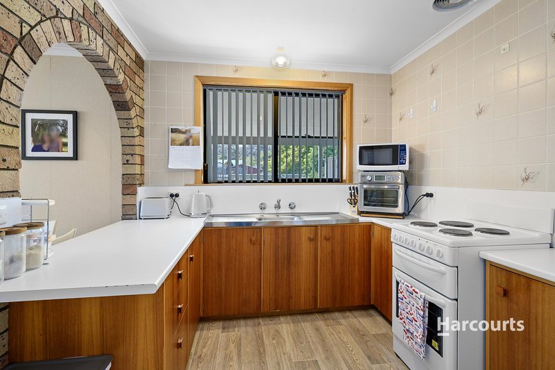 Photo - 2/7 Avon Street, Parklands TAS 7320 - Image 4