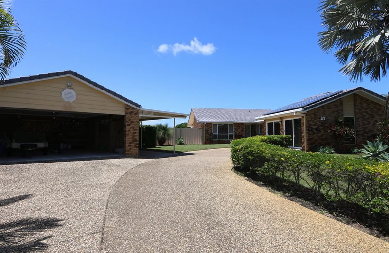 Photo - 27 Azalea Drive, Bongaree QLD 4507 - Image 2