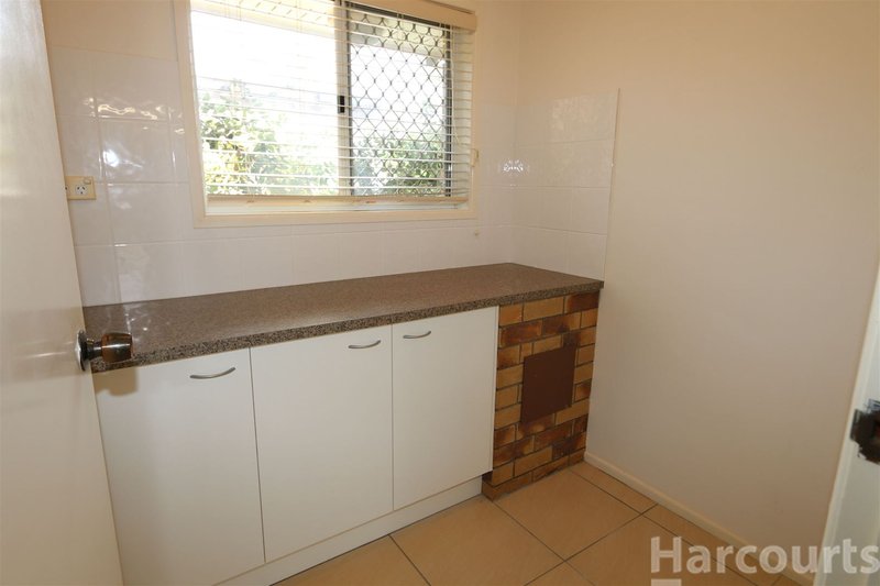 Photo - 27 Azalea Drive, Bongaree QLD 4507 - Image 14