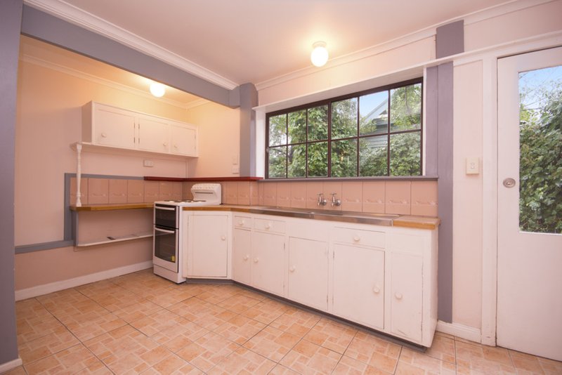 Photo - 27 Bain Terrace, Trevallyn TAS 7250 - Image 13