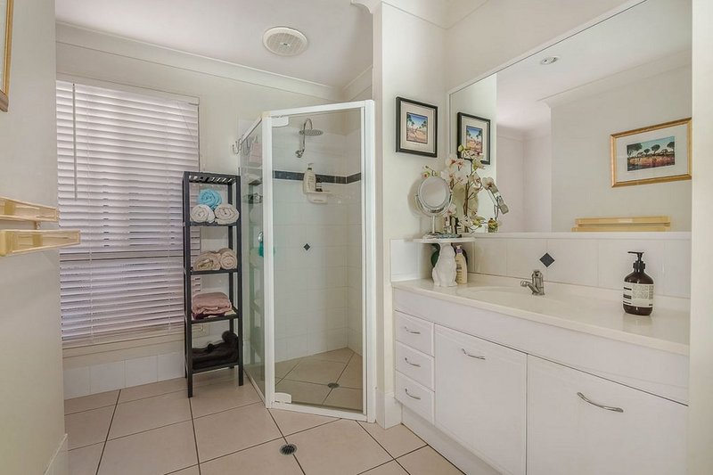 Photo - 27 Baker Finch Place, Twin Waters QLD 4564 - Image 9