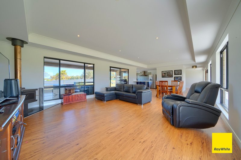 Photo - 27 Barfleur Place, Marbelup WA 6330 - Image 6