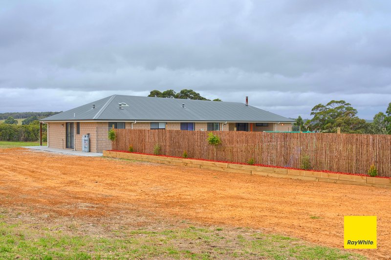 Photo - 27 Barfleur Place, Marbelup WA 6330 - Image 18