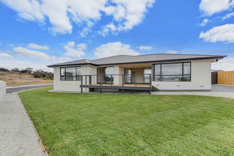 Photo - 27 Barilla Court, Midway Point TAS 7171 - Image 3