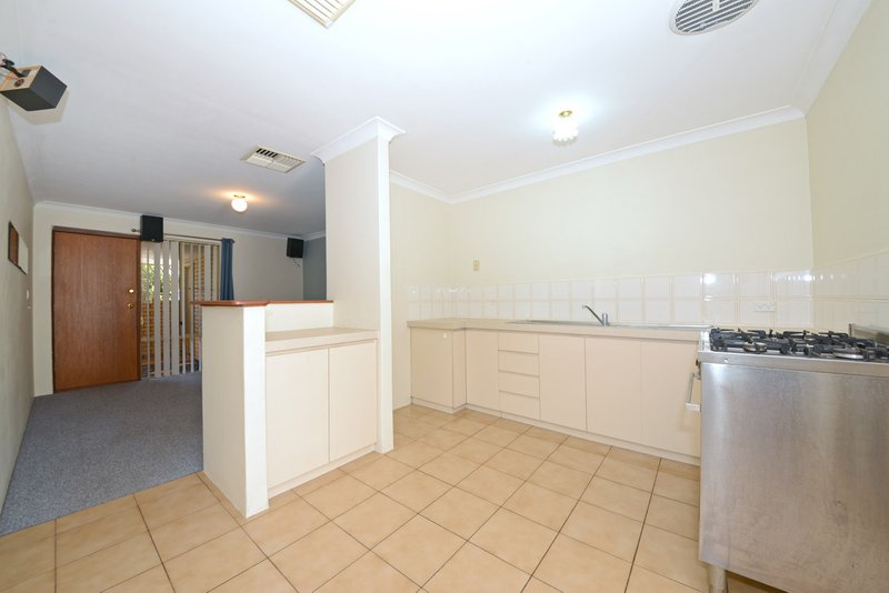 Photo - 2/7 Barker Avenue, Balcatta WA 6021 - Image 7