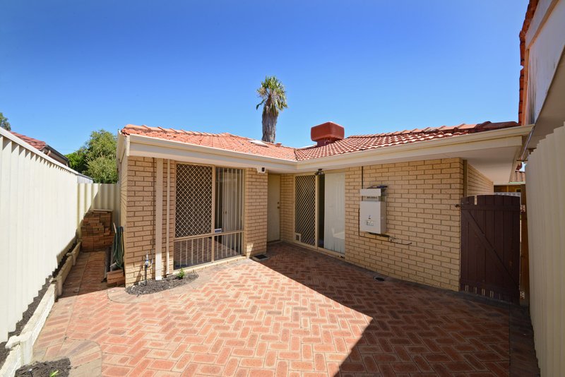 Photo - 2/7 Barker Avenue, Balcatta WA 6021 - Image 13