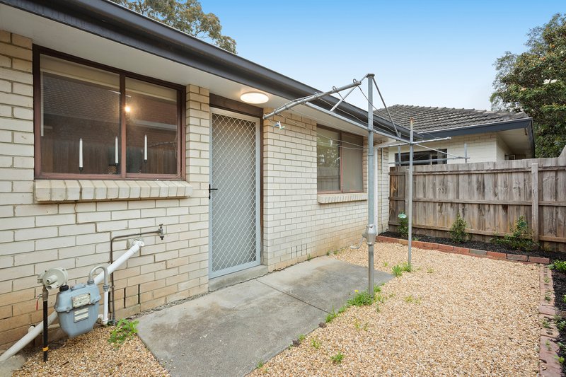 Photo - 2/7 Barker Street, Cheltenham VIC 3192 - Image 10