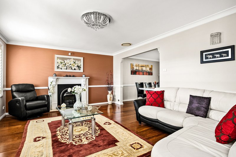 Photo - 27 Bassett Place, Castle Hill NSW 2154 - Image 12