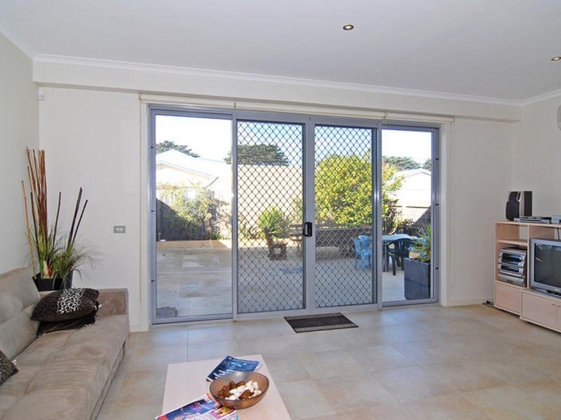 Photo - 27 Bayside Avenue, St Leonards VIC 3223 - Image 11