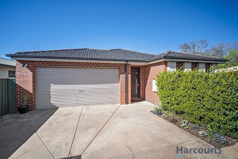 Photo - 2/7 Beaufort Avenue, Alfredton VIC 3350 - Image 13