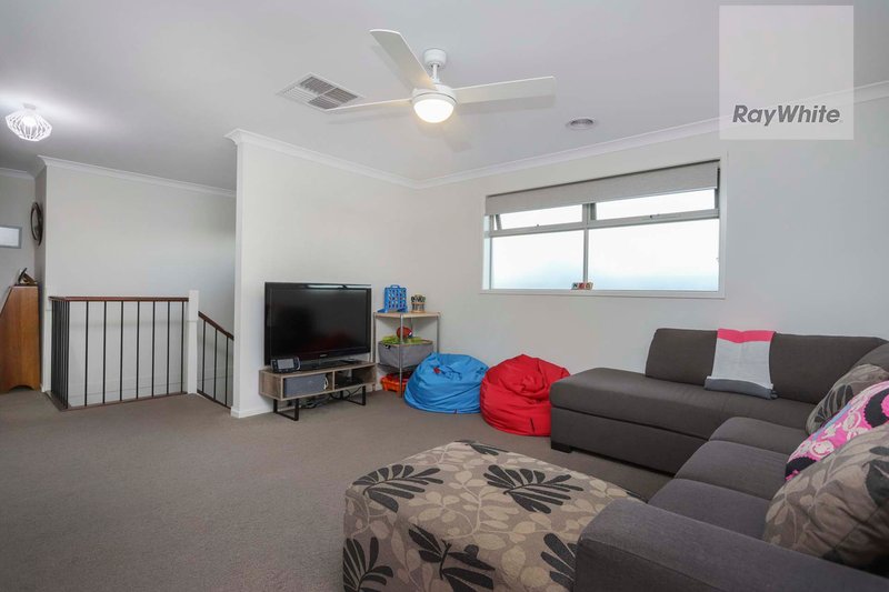 Photo - 27 Bellini Drive, Greenvale VIC 3059 - Image 19