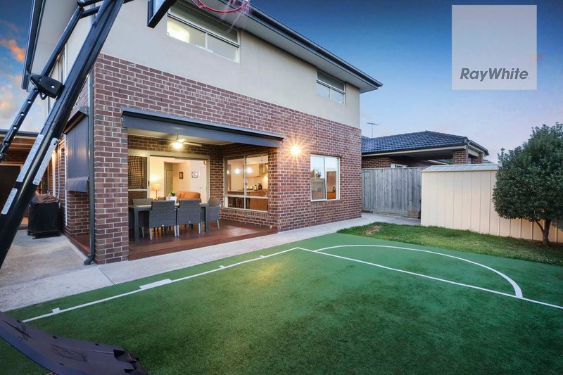 Photo - 27 Bellini Drive, Greenvale VIC 3059 - Image 22