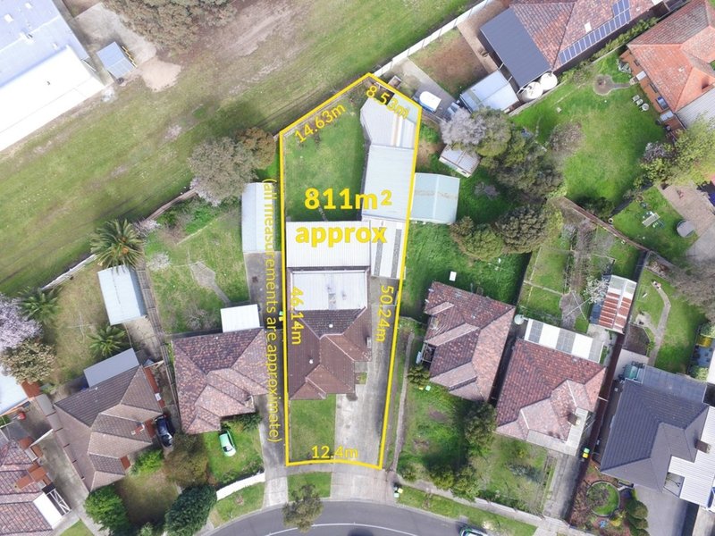 27 Bickley Avenue, Thomastown VIC 3074