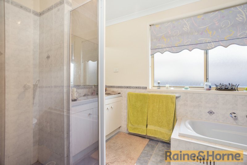 Photo - 27 Bilyana Place, Rouse Hill NSW 2155 - Image 5