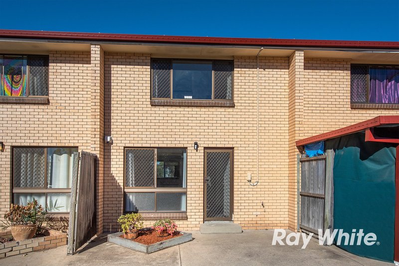 2/7 Blackwood Road, Logan Central QLD 4114