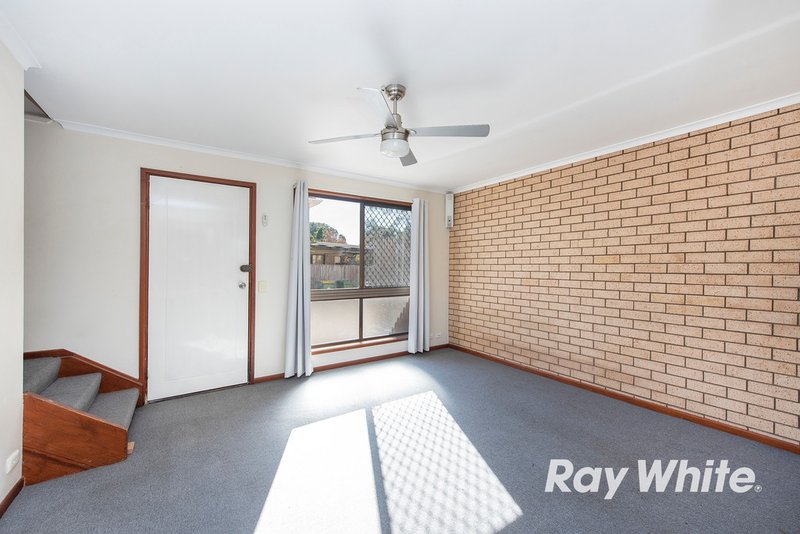 Photo - 2/7 Blackwood Road, Logan Central QLD 4114 - Image 7