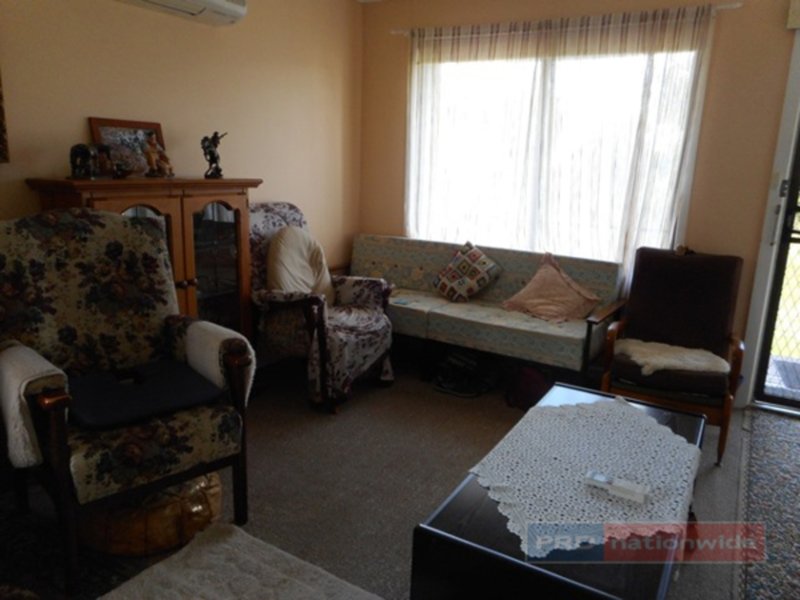 Photo - 27 Blowering Road, Tumut NSW 2720 - Image 7