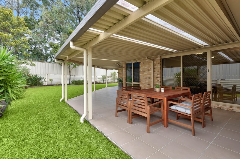 Photo - 27 Bobbie Street, Parkinson QLD 4115 - Image 17