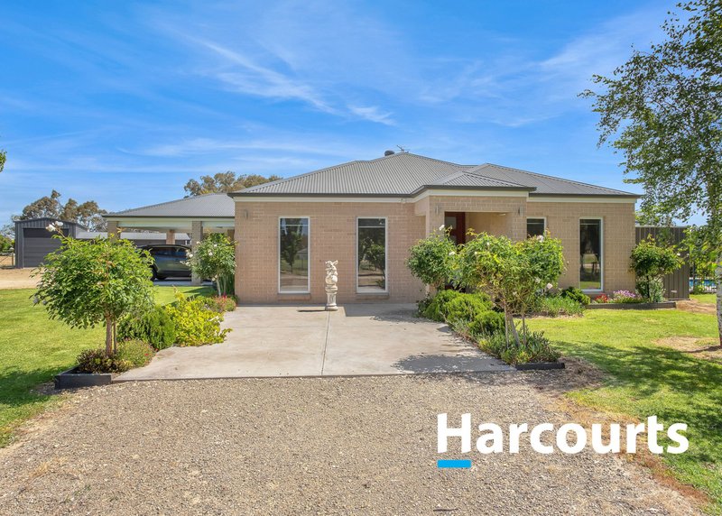 27 Bookless Court, Oxley VIC 3678