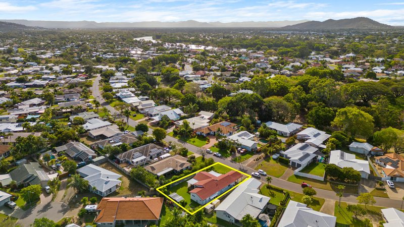 Photo - 27 Boronia Drive, Annandale QLD 4814 - Image 9