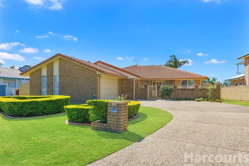 27 Botany Crescent, Banksia Beach QLD 4507