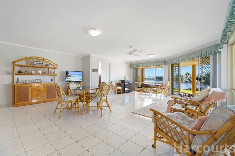 Photo - 27 Botany Crescent, Banksia Beach QLD 4507 - Image 10